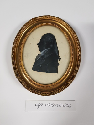 1922-0218-TEK a.jpg; 1922-0218-TEK; Miniatuurportret van Mr. M. Emants; tekeningen